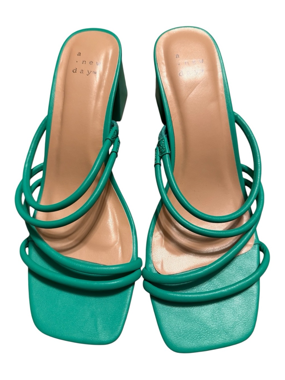 A NEW DAY green strappy block heel sandals 8M 8